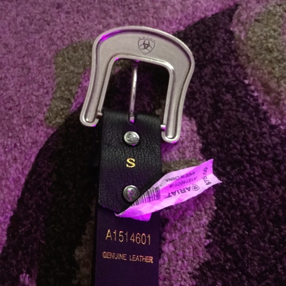 ✨ Genuine Leather Rhinestone Buckle Belt ✨ - Picture 2 of 5